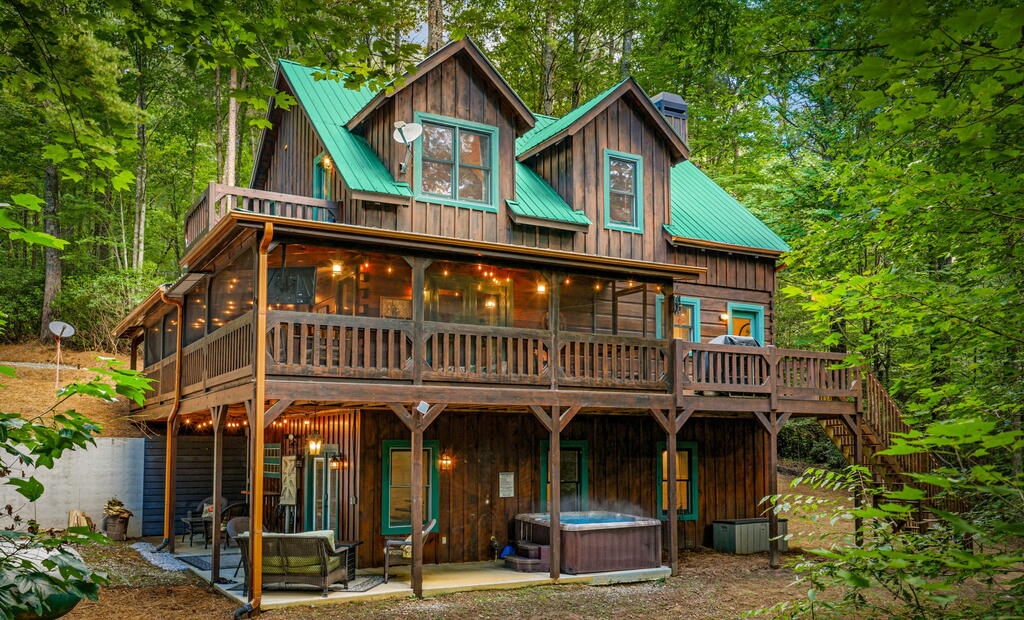 Mountain home at 37 Misty Mountain Overlook, Morganton, Georgia